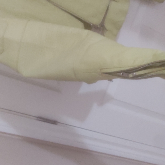 Leather jacket - Picture 8 of 8